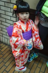 13-Geisha child